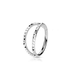 ARTIQO 'Double Pyramid' Piercingring - helloartiqo.com